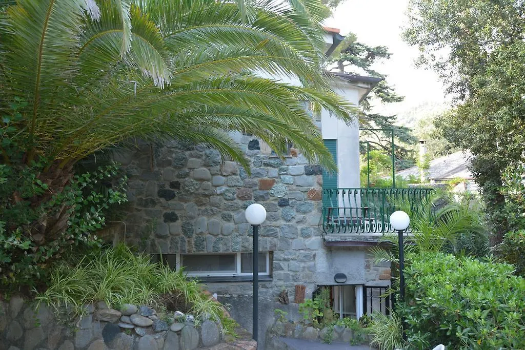 Pretty White House Villa Monterosso al Mare Holiday home