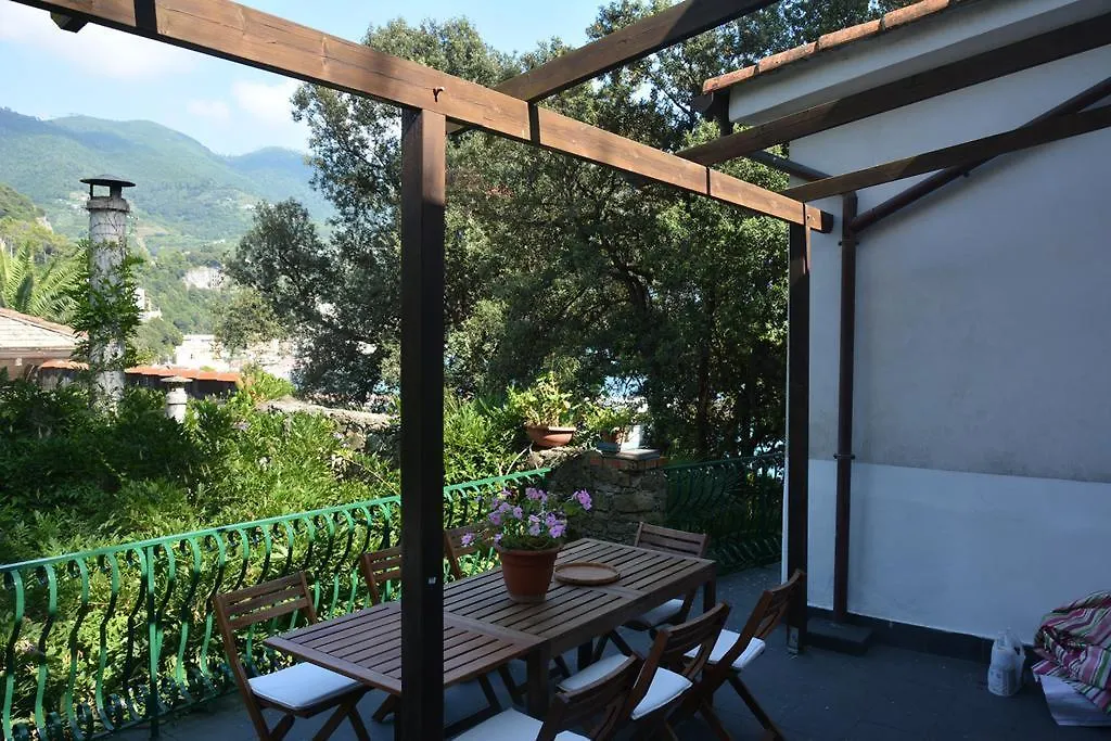 Pretty White House Villa Monterosso al Mare
